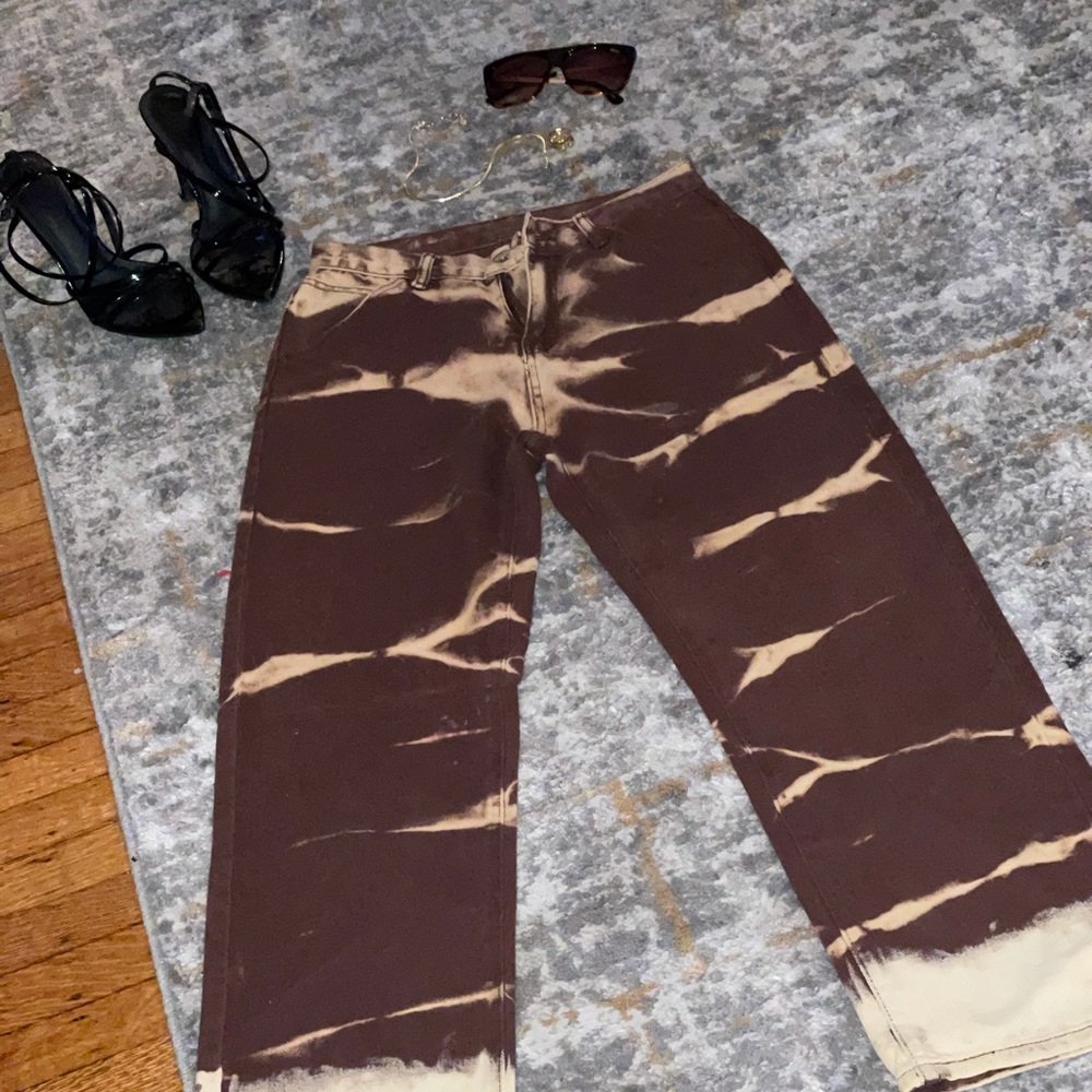 BROWN TIE DIE JEANS